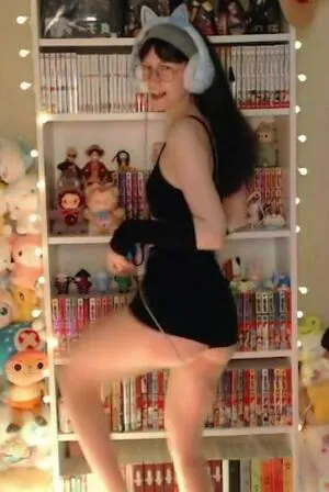 Skymi Chan OnlyFans Leaked Free Thumbnail Picture - #4ErxjnPLjW