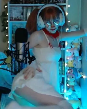 Skymi Chan OnlyFans Leaked Free Thumbnail Picture - #4VuqCBvu3q