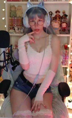 Skymi Chan OnlyFans Leaked Free Thumbnail Picture - #4hkHzH8oN4