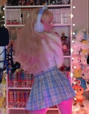 Skymi Chan OnlyFans Leaked Free Thumbnail Picture - #6AoSZR9af0