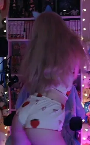 Skymi Chan OnlyFans Leaked Free Thumbnail Picture - #6ooTYI1Xu2