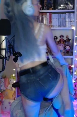 Skymi Chan OnlyFans Leaked Free Thumbnail Picture - #80aRWBHfML