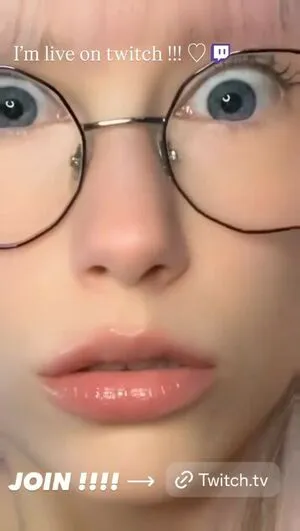 Skymi Chan OnlyFans Leaked Free Thumbnail Picture - #9FdWAxeMbF