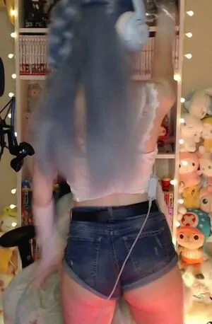 Skymi Chan OnlyFans Leaked Free Thumbnail Picture - #D7UTgamfCP