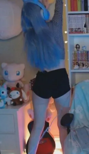 Skymi Chan OnlyFans Leaked Free Thumbnail Picture - #EYRnFomfde