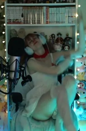 Skymi Chan OnlyFans Leaked Free Thumbnail Picture - #GB4wwgN4ZU