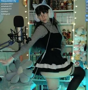 Skymi Chan OnlyFans Leaked Free Thumbnail Picture - #GW5U7mSiSc