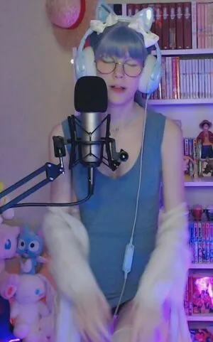 Skymi Chan OnlyFans Leaked Free Thumbnail Picture - #HuHu9IIzPx