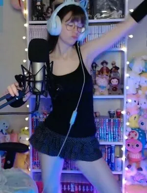 Skymi Chan OnlyFans Leaked Free Thumbnail Picture - #KlHqSfxsNC