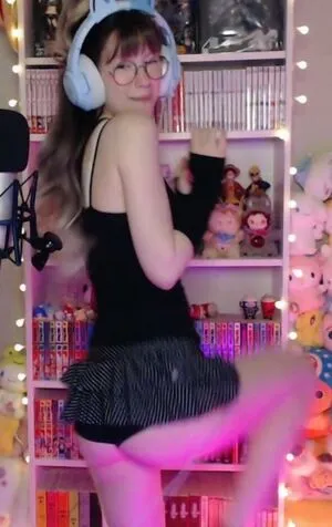 Skymi Chan OnlyFans Leaked Free Thumbnail Picture - #KnIqW5DA5b