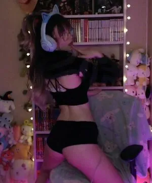 Skymi Chan OnlyFans Leaked Free Thumbnail Picture - #N4RlK9akvo