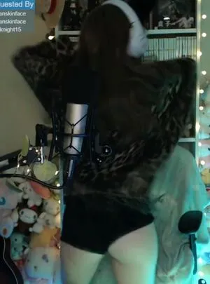 Skymi Chan OnlyFans Leaked Free Thumbnail Picture - #P0RBmsHCnF