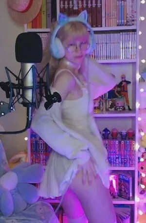 Skymi Chan OnlyFans Leaked Free Thumbnail Picture - #PPk5z3xvGP