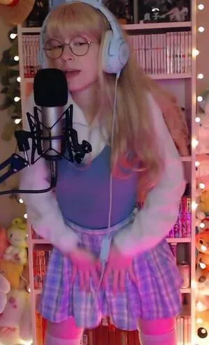 Skymi Chan OnlyFans Leaked Free Thumbnail Picture - #Q6ldNJS8DC