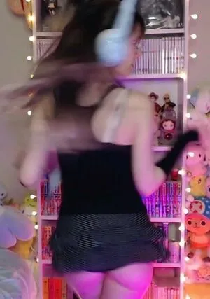 Skymi Chan OnlyFans Leaked Free Thumbnail Picture - #QseVKM3EZq