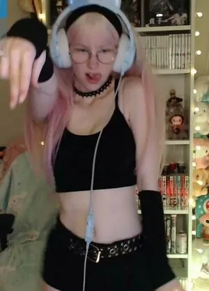 Skymi Chan OnlyFans Leaked Free Thumbnail Picture - #SkT0BWY8dT