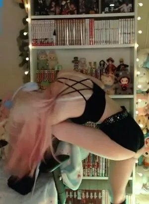 Skymi Chan OnlyFans Leaked Free Thumbnail Picture - #WWProiLVOd