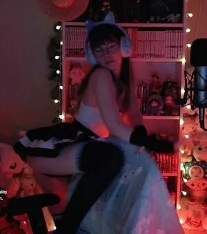 Skymi Chan OnlyFans Leaked Free Thumbnail Picture - #kh8YpXSVnr