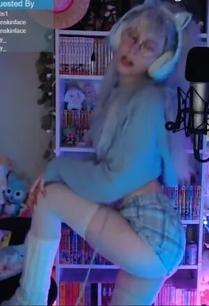 Skymi Chan OnlyFans Leaked Free Thumbnail Picture - #l96moG7nDq