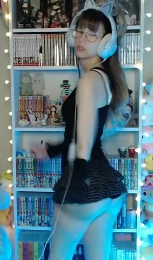 Skymi Chan OnlyFans Leaked Free Thumbnail Picture - #m7bBzJV6TB