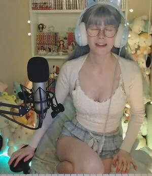 Skymi Chan OnlyFans Leaked Free Thumbnail Picture - #oXl9syjpfO