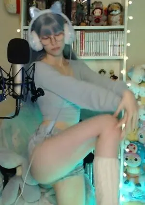 Skymi Chan OnlyFans Leaked Free Thumbnail Picture - #r187MKTG4i