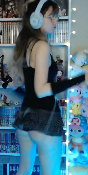 Skymi Chan OnlyFans Leaked Free Thumbnail Picture - #wGvGLJRGxh