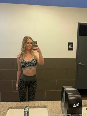 Skysummer21 OnlyFans Leaked Free Thumbnail Picture - #iqueGUAr3L