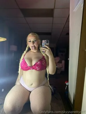 Skyysprettyself OnlyFans Leaked Free Thumbnail Picture - #ouqATg2xid