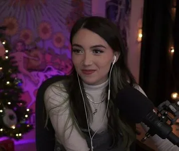 Skyytea OnlyFans Leaked Free Thumbnail Picture - #4MNSva5u0a