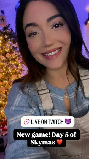 Skyytea OnlyFans Leaked Free Thumbnail Picture - #8RtKAWPfOG