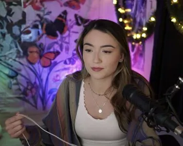 Skyytea OnlyFans Leaked Free Thumbnail Picture - #HbHg6pTwOM