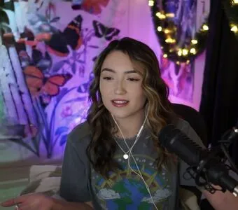 Skyytea OnlyFans Leaked Free Thumbnail Picture - #NUpL1WXqF9