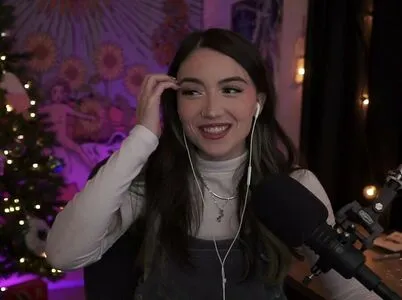 Skyytea OnlyFans Leaked Free Thumbnail Picture - #Uvq3uB6O7f