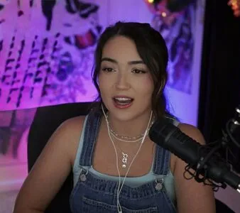 Skyytea OnlyFans Leaked Free Thumbnail Picture - #YLVf6OQqXq