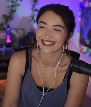 Skyytea OnlyFans Leaked Free Thumbnail Picture - #eVwQ3IaqXa