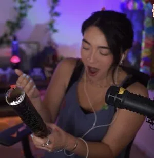 Skyytea OnlyFans Leaked Free Thumbnail Picture - #icgc3ZO1nU