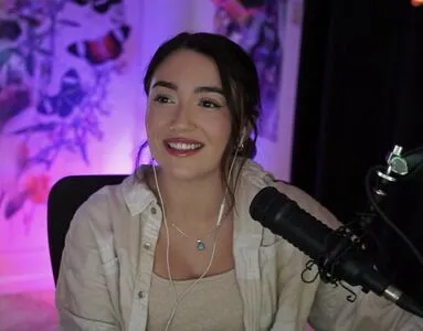 Skyytea OnlyFans Leaked Free Thumbnail Picture - #pYfhnejtQT