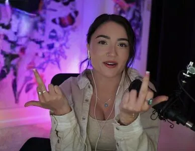 Skyytea OnlyFans Leaked Free Thumbnail Picture - #swv0hggyIK