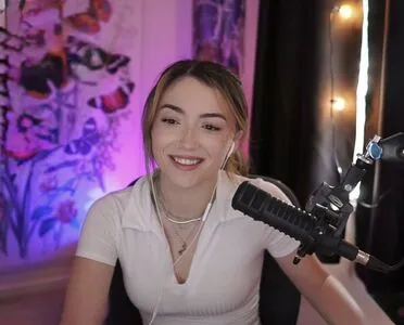 Skyytea OnlyFans Leaked Free Thumbnail Picture - #tbxU4DwNR8