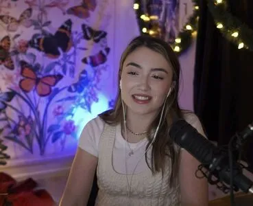 Skyytea OnlyFans Leaked Free Thumbnail Picture - #wzEZnRR2iC