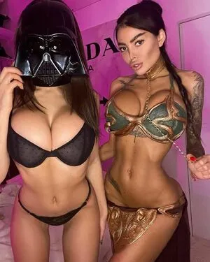 Slave Girl Leia Girls OnlyFans Leaked Free Thumbnail Picture - #42MbQl2TO0
