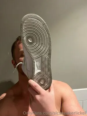 Slcsneakerlicker OnlyFans Leaked Free Thumbnail Picture - #2jGgrZa1YF