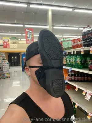 Slcsneakerlicker OnlyFans Leaked Free Thumbnail Picture - #AUl4UFGQjo