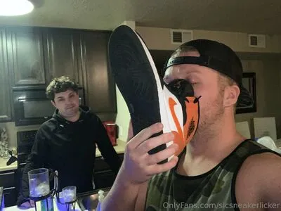 Slcsneakerlicker OnlyFans Leaked Free Thumbnail Picture - #Ar5JjYIdm8