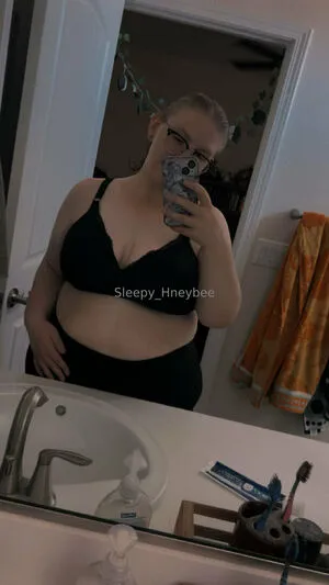 Sleepy Hneybee OnlyFans Leaked Free Thumbnail Picture - #jMZqEnaUoF