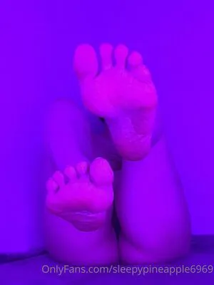 Sleepypineapple6969 OnlyFans Leaked Free Thumbnail Picture - #336edTWv0G