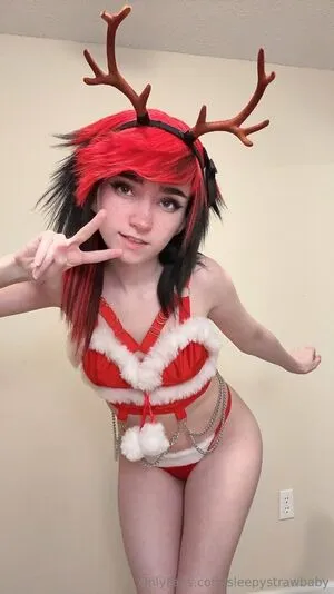 Sleepystrawbaby OnlyFans Leaked Free Thumbnail Picture - #p0nZbyJuu9