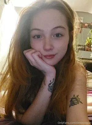 sleepyvegan OnlyFans Leaked Free Thumbnail Picture - #2xbCRbY121