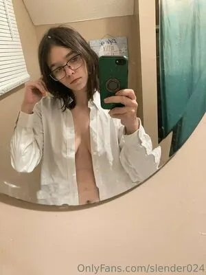 Slender024 OnlyFans Leaked Free Thumbnail Picture - #4xtBPjRnuj